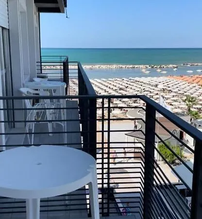 아파트 Appartamentino Sul Mare 카톨리카